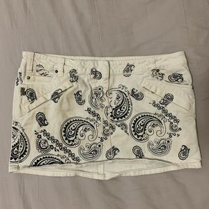Pierre Balmain Paisley Mini Skirt!